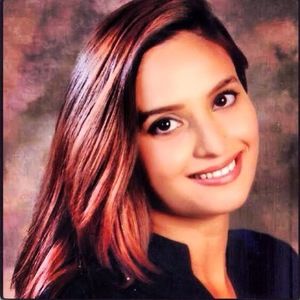 Meet your Posher, Naila